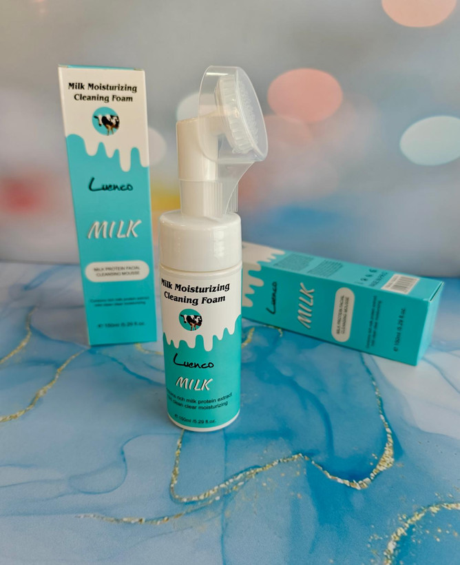 فوم شستشو براش دار مدل شیر گاو برند Luenco