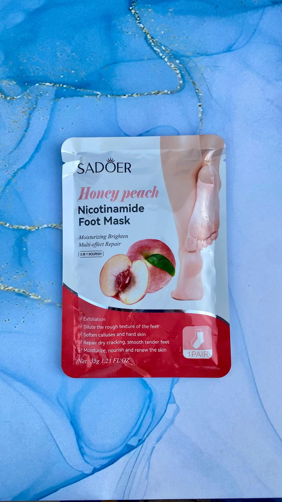 ماسک پا نیکوتین آمید سادور SADOER Nicotinamid Foot Mask