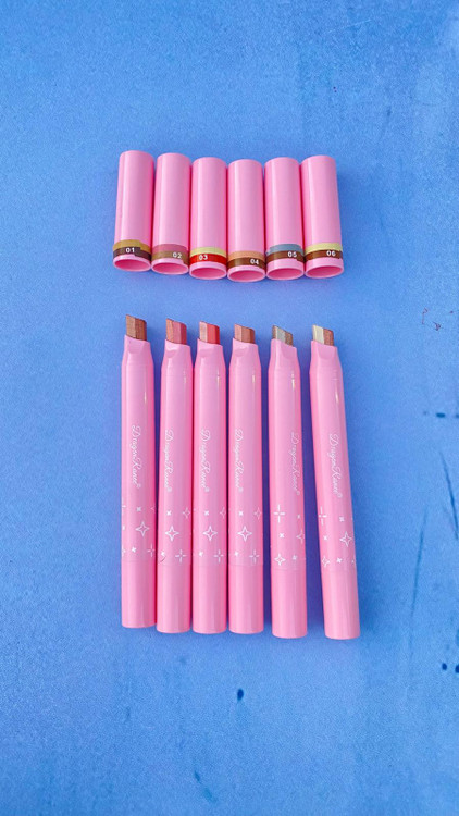 سایه استیکی دو رنگ دراگون رانی Dragon Ranee