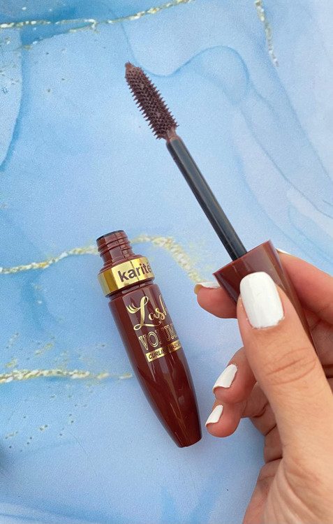 ریمل قهوه ای مدل حالت دهنده