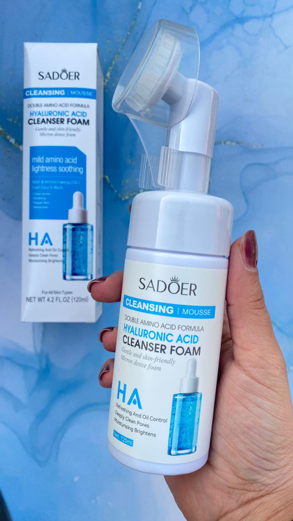 فوم شستشو صورت براش دار هیالورونیک اسید